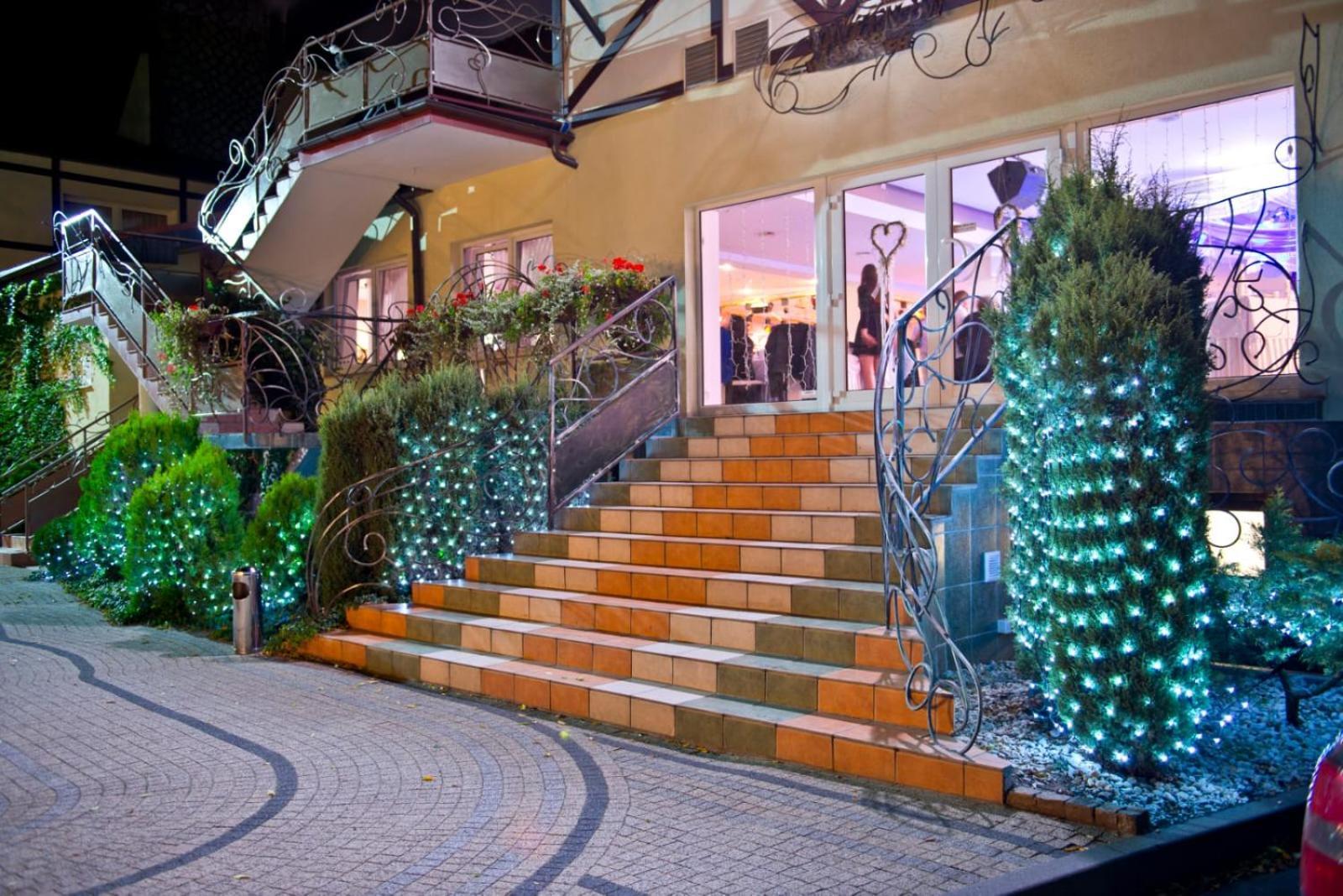Motel Za Miedza Bralin Exterior photo
